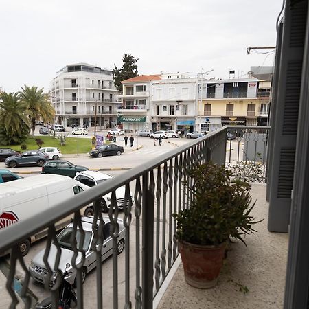 Marina'S Bright Getaway - Nafplio Center House Apartment Ngoại thất bức ảnh