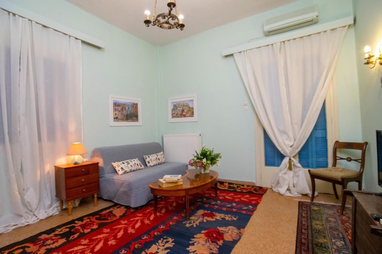 Marina'S Bright Getaway - Nafplio Center House Apartment Ngoại thất bức ảnh