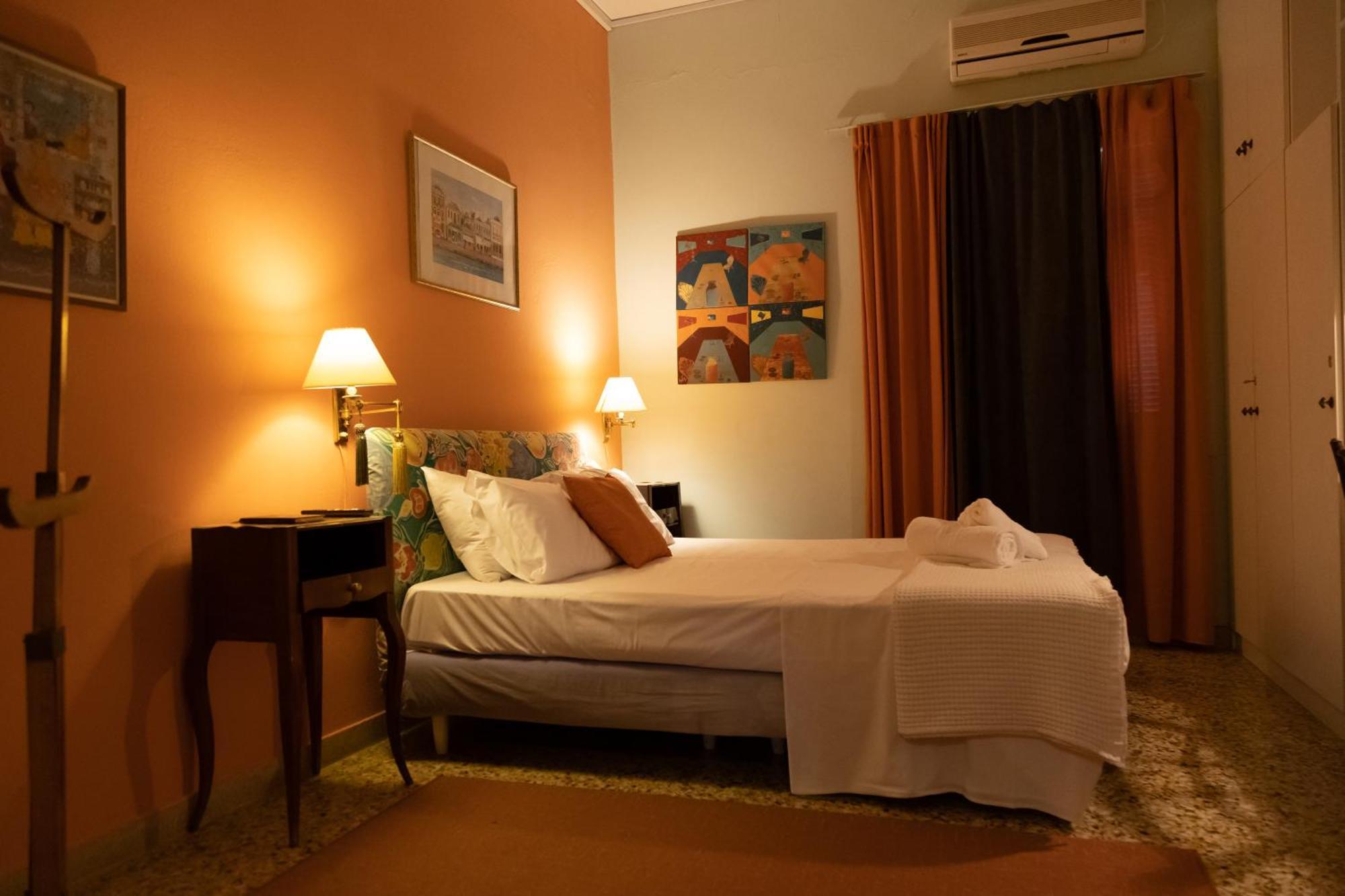 Marina'S Bright Getaway - Nafplio Center House Apartment Ngoại thất bức ảnh